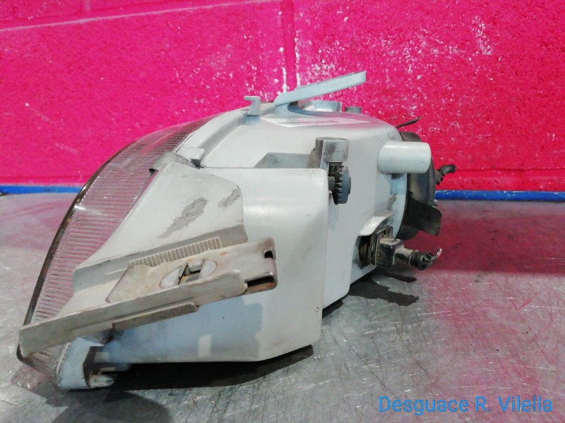 Recambio de faro derecho para fiat punto berlina (176) td 60 s | 04.97 - 12.99 td 60 s | 04.97 - 12.99 referencia OEM IAM   