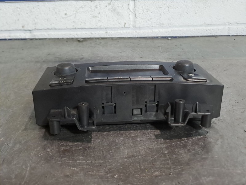 Recambio de mando climatizador para peugeot 307 berlina (s2) 1.6 hdi | 0.05 - 0.08 1.6 hdi | 0.05 - 0.08 referencia OEM IAM 9646