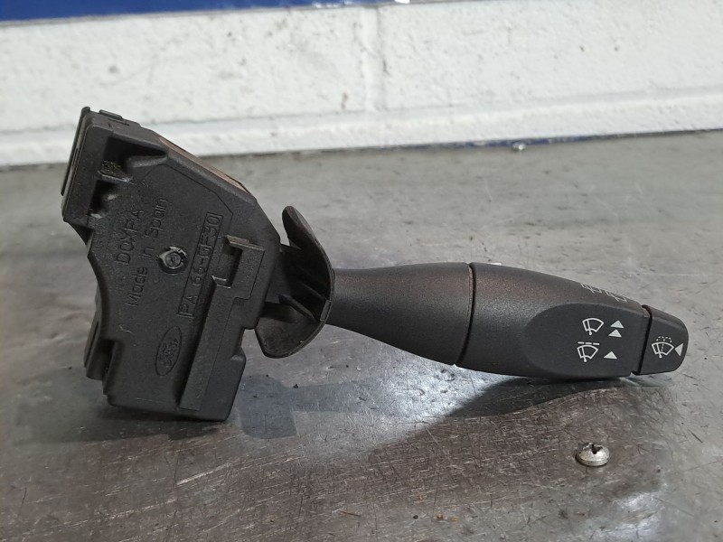 Recambio de mando limpia para ford focus 1.6 ghia referencia OEM IAM   
