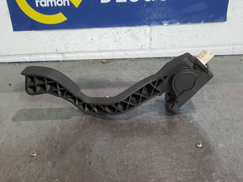 Recambio de potenciometro pedal para peugeot 307 berlina (s2) 1.6 hdi | 0.05 - 0.08 1.6 hdi | 0.05 - 0.08 referencia OEM IAM 028 Recambio de potenciometro pedal para peugeot 307 berlina (s2) 1.6 hdi | 0.05 - 0.08 1.6 hdi | 0.05 - 0.08 referencia OEM IAM 028