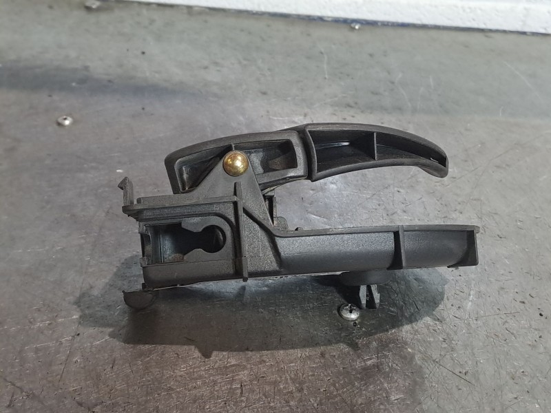 Recambio de maneta interior trasera izquierda para ford focus 1.6 ghia referencia OEM IAM   
