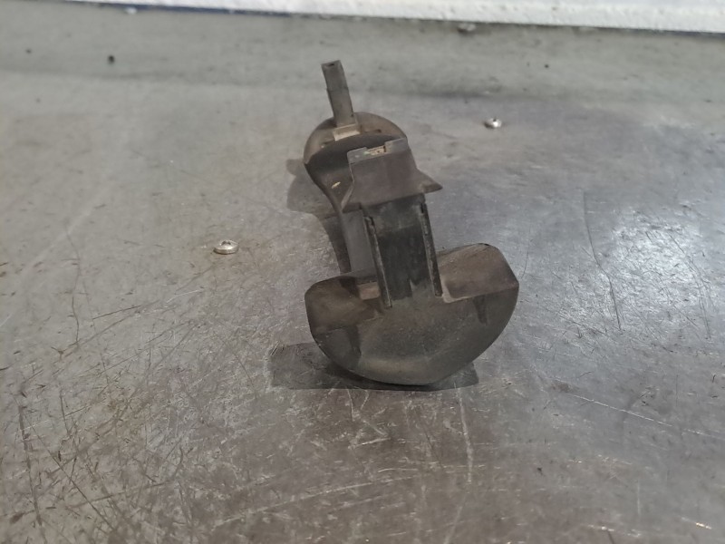 Recambio de maneta exterior trasera izquierda para ford focus 1.6 ghia referencia OEM IAM    Recambio de maneta exterior trasera izquierda para ford focus 1.6 ghia referencia OEM IAM