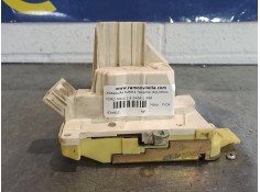 Recambio de cerradura puerta trasera izquierda para ford focus 1.6 ghia referencia OEM IAM