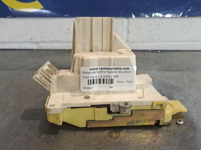 Recambio de cerradura puerta trasera izquierda para ford focus 1.6 ghia referencia OEM IAM   