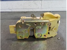 Recambio de cerradura puerta delantera derecha para ford focus 1.6 ghia referencia OEM IAM    2