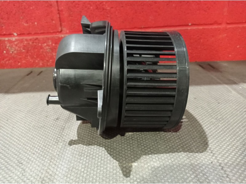 Recambio de motor calefaccion para ford focus berlina (cak) 1.8 tddi turbodiesel cat | 0.98 - ... 1.8 tddi turbodiesel cat | 0.9