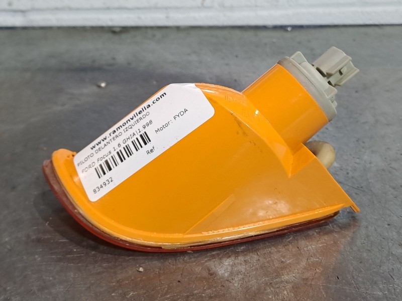 Recambio de piloto delantero izquierdo para ford focus 1.6 ghia referencia OEM IAM    Recambio de piloto delantero izquierdo para ford focus 1.6 ghia referencia OEM IAM