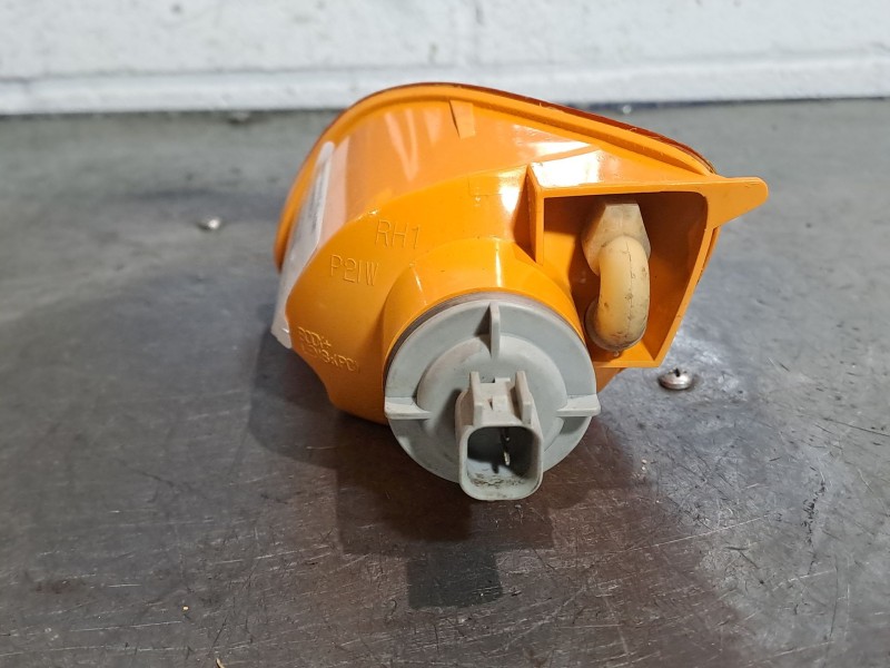 Recambio de piloto delantero derecho para ford focus 1.6 ghia referencia OEM IAM   