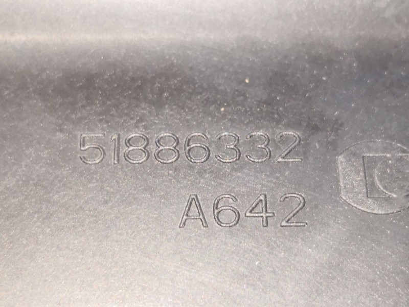 Recambio de filtro aire para citroen nemo basis referencia OEM IAM 51886332  