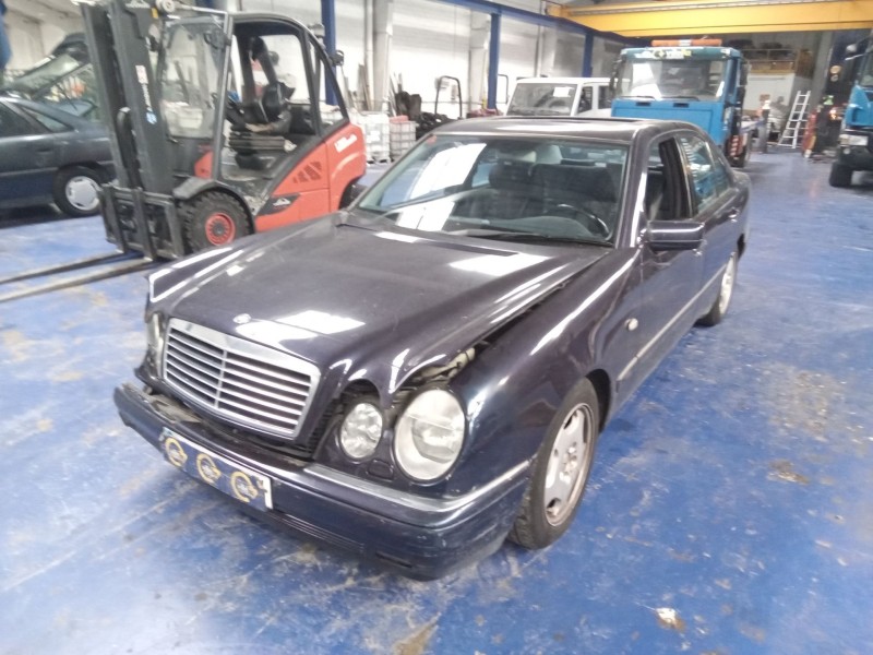 mercedes clase e (w210) berlina diesel del año 2002 mercedes clase e (w210) berlina diesel del año 2002