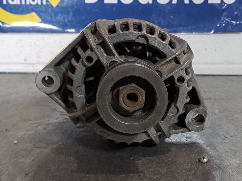 Recambio de alternador para smart coupe referencia OEM IAM 0124225020  