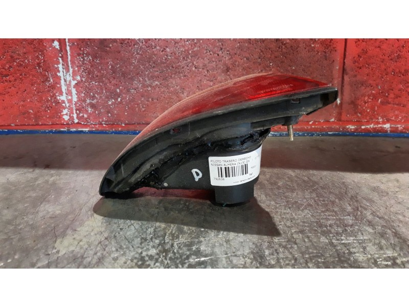 Recambio de piloto trasero izquierdo para nissan almera (n15) gx | 07.95 - 12.00 gx | 07.95 - 12.00 referencia OEM IAM   