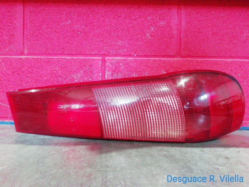 Recambio de piloto trasero derecho para fiat punto berlina (176) td 60 s | 04.97 - 12.99 td 60 s | 04.97 - 12.99 referencia OEM 