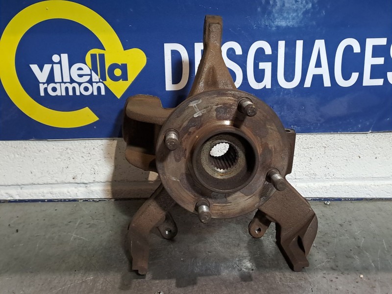 Recambio de mangueta delantera derecha para ford focus 1.6 ghia referencia OEM IAM   
