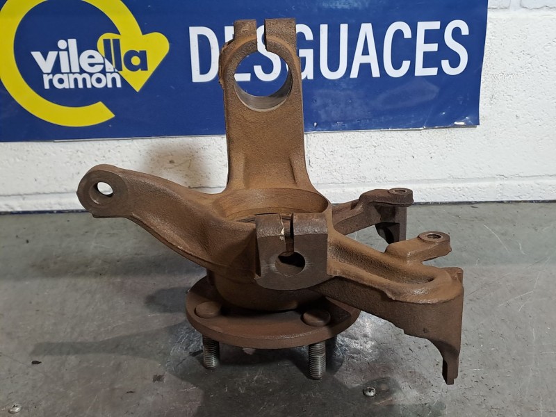Recambio de mangueta delantera derecha para ford focus 1.6 ghia referencia OEM IAM   