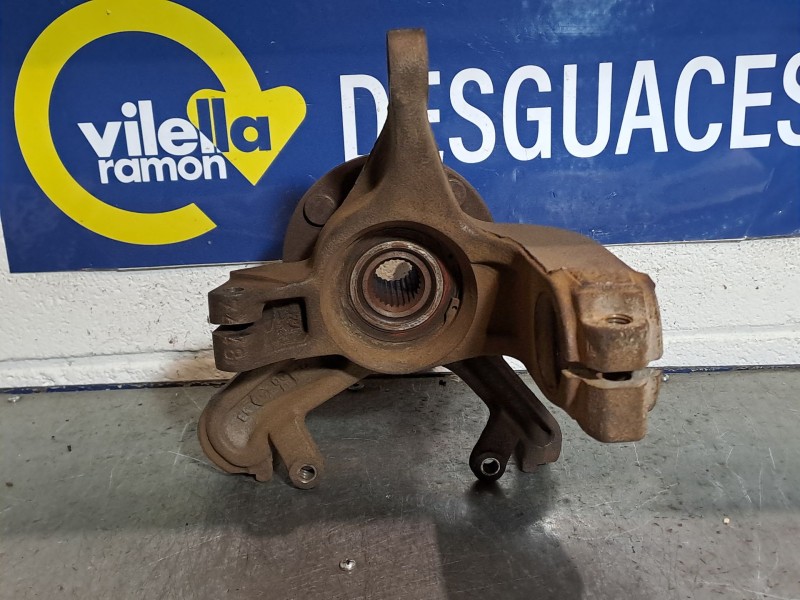 Recambio de mangueta delantera derecha para ford focus 1.6 ghia referencia OEM IAM   