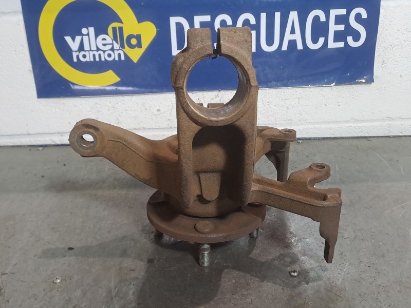 Recambio de mangueta delantera izquierda para ford focus 1.6 ghia referencia OEM IAM   