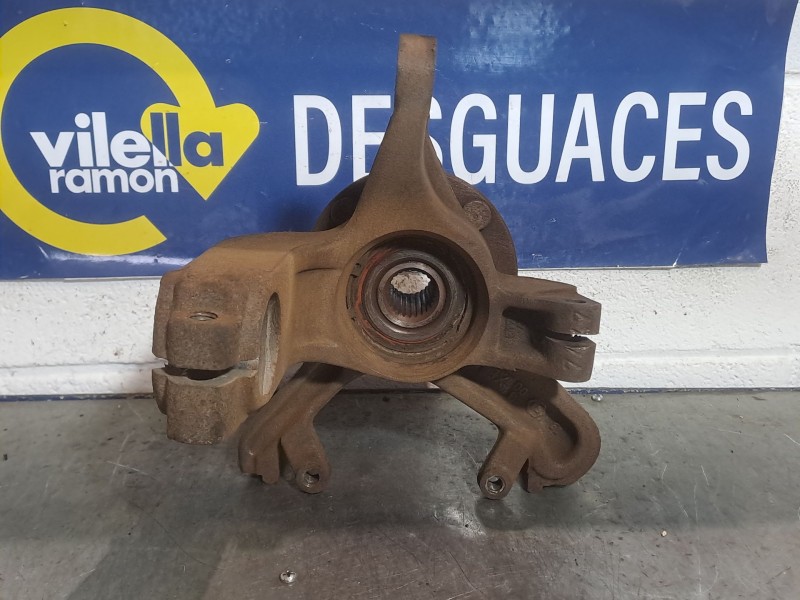 Recambio de mangueta delantera izquierda para ford focus 1.6 ghia referencia OEM IAM   