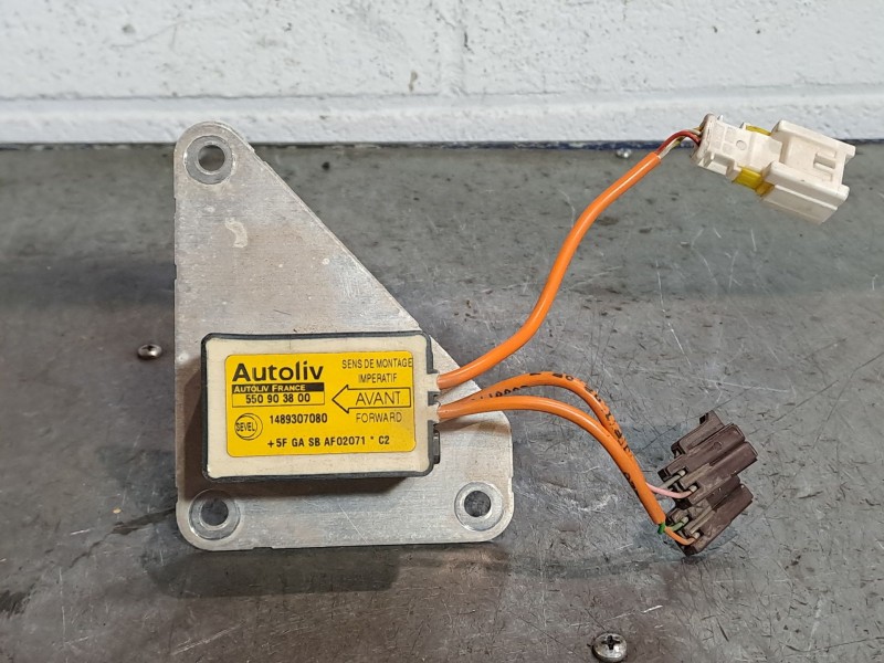 Recambio de centralita airbag para citroen jumpy 2.0 hdi referencia OEM IAM 550903800  