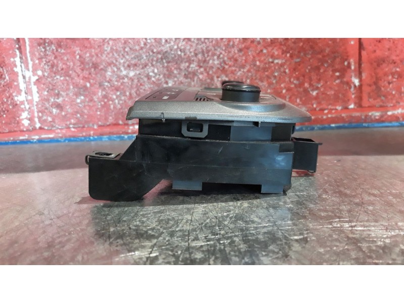 Recambio de mando climatizador para fiat punto 1.3 multijet 16v 90 dynamic referencia OEM IAM 735419793 10087099 