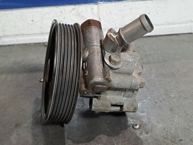 Recambio de bomba direccion para opel insignia berlina cosmo referencia OEM IAM   