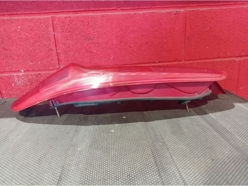 Recambio de piloto trasero derecho para fiat punto berlina (188) 1.2 16v elx | 08.99 - 12.01 1.2 16v elx | 08.99 - 12.01 referen