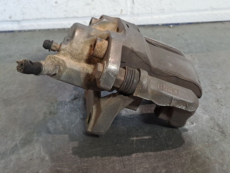 Recambio de pinza freno delantera derecha para renault 19 (b/c/l53) 1.8 referencia OEM IAM   