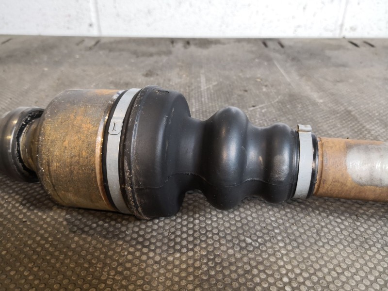 Recambio de transmision delantera derecha para peugeot 406 berlina (s1/s2) 2.0 referencia OEM IAM    Recambio de transmision delantera derecha para peugeot 406 berlina (s1/s2) 2.0 referencia OEM IAM