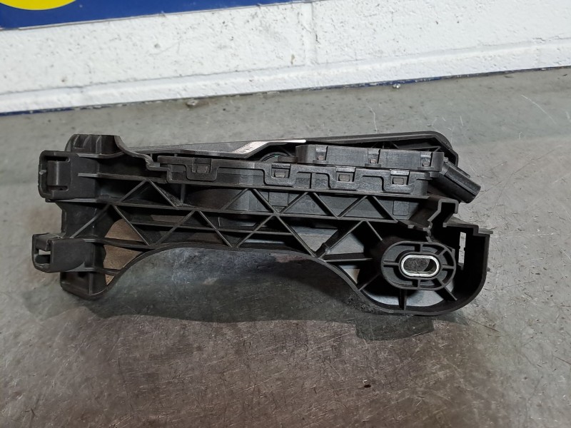 Recambio de potenciometro pedal para volkswagen passat 2.0 tdi cr 140 advance referencia OEM IAM 1K1723503AA  