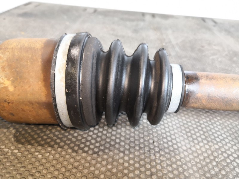 Recambio de transmision delantera izquierda para ford focus 1.6 ghia referencia OEM IAM   