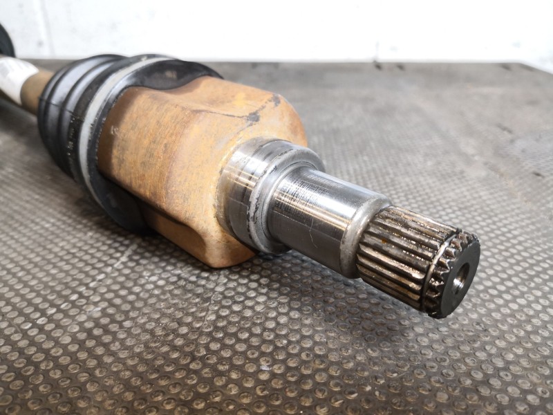 Recambio de transmision delantera izquierda para ford focus 1.6 ghia referencia OEM IAM   