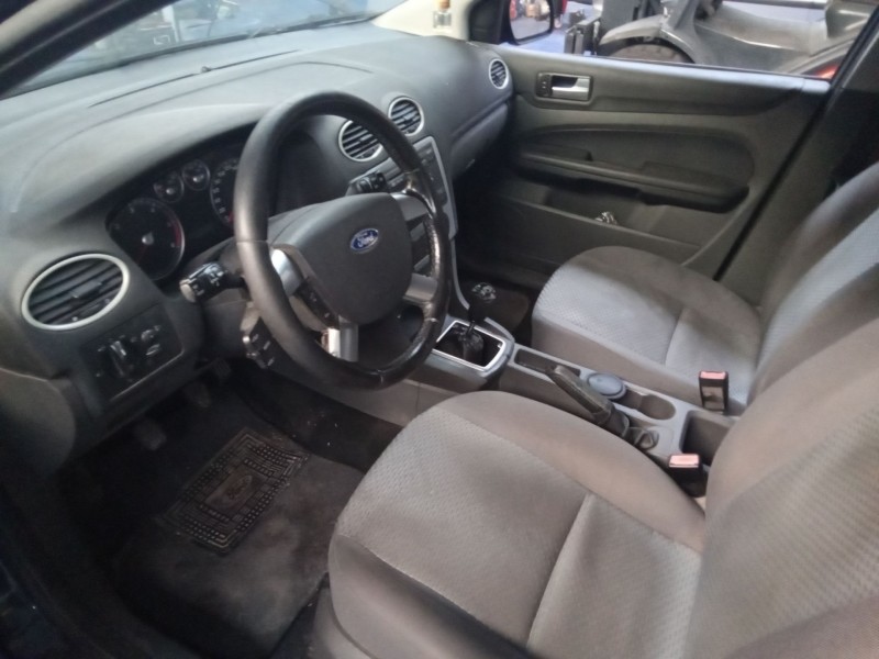 ford focus berlina (cap) del año 2005