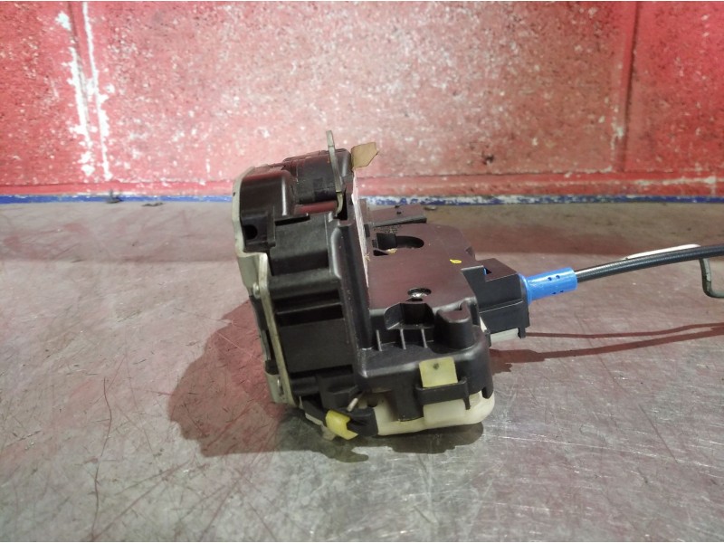 Recambio de cerradura puerta delantera derecha para opel astra j lim. (12.2009)  | ... (12.2009)  | ... referencia OEM IAM   