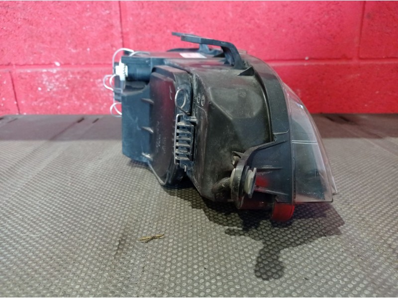 Recambio de faro izquierdo para fiat punto berlina (188) 1.2 16v elx | 08.99 - 12.01 1.2 16v elx | 08.99 - 12.01 referencia OEM 