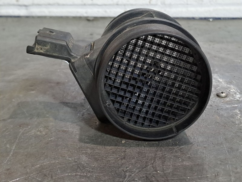 Recambio de caudalimetro para citroen berlingo referencia OEM IAM 5WK9623  