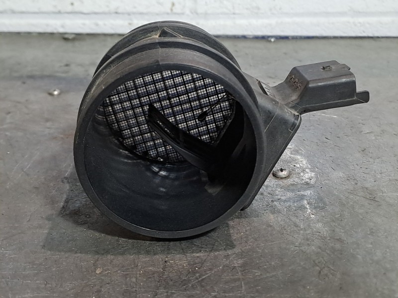 Recambio de caudalimetro para citroen berlingo referencia OEM IAM 5WK9623  