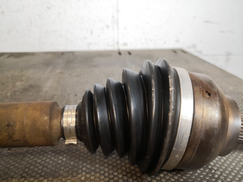 Recambio de transmision delantera derecha para renault laguna ii (bg0) 1.8 referencia OEM IAM   