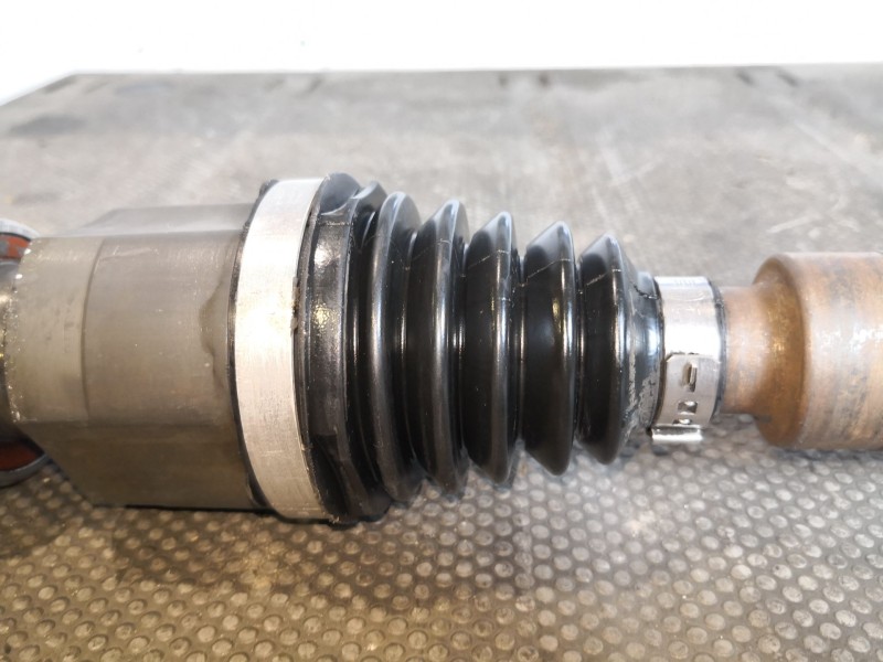 Recambio de transmision delantera derecha para renault laguna ii (bg0) 1.8 referencia OEM IAM   