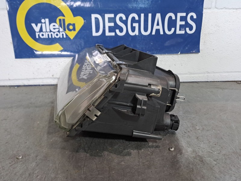 Recambio de faro izquierdo para citroen xantia 1.9td sensation referencia OEM IAM   