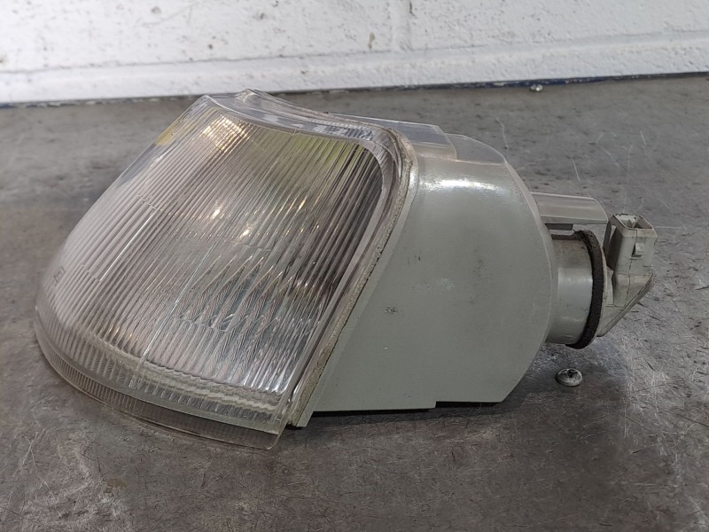 Recambio de piloto delantero izquierdo para citroen xantia 1.9td sensation referencia OEM IAM   