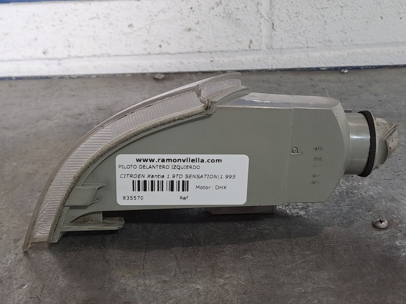 Recambio de piloto delantero izquierdo para citroen xantia 1.9td sensation referencia OEM IAM   