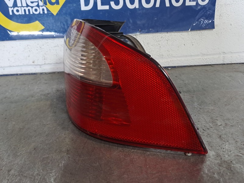 Recambio de piloto trasero derecho para renault laguna ii (bg0) 1.8 referencia OEM IAM   