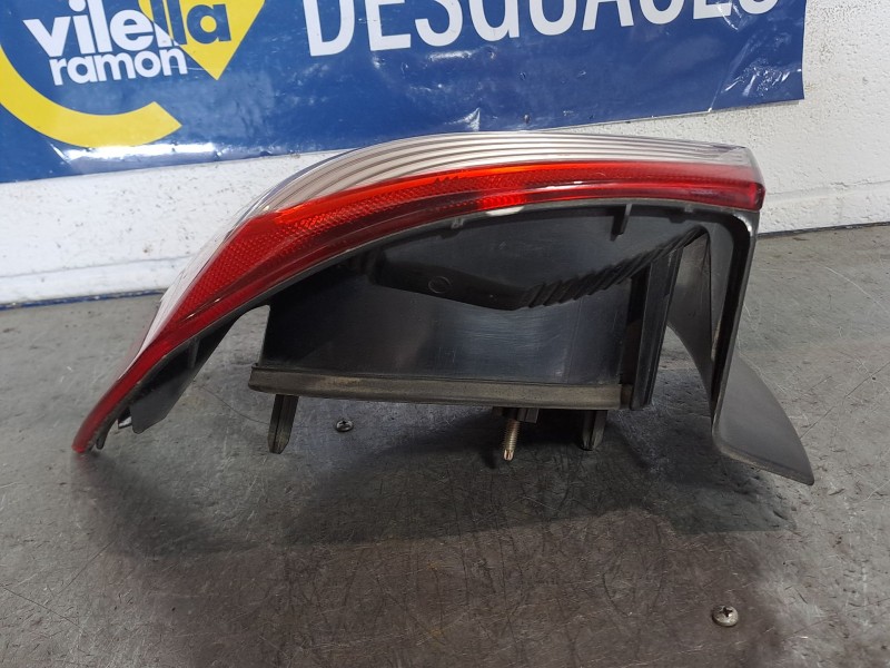 Recambio de piloto trasero derecho para renault laguna ii (bg0) 1.8 referencia OEM IAM   