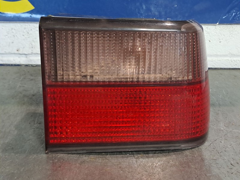 Recambio de piloto trasero derecho para citroen xantia 1.9td sensation referencia OEM IAM   