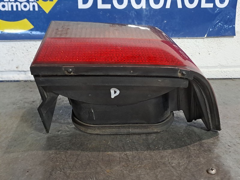 Recambio de piloto trasero derecho para citroen xantia 1.9td sensation referencia OEM IAM   