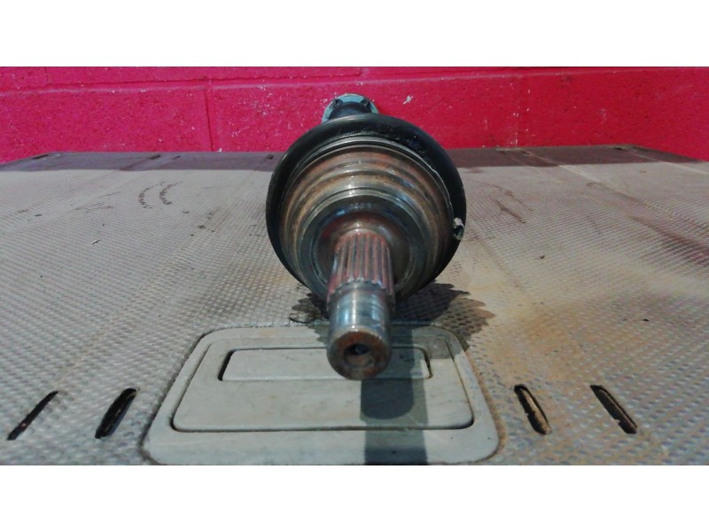 Recambio de transmision delantera derecha para volkswagen polo referencia OEM IAM   