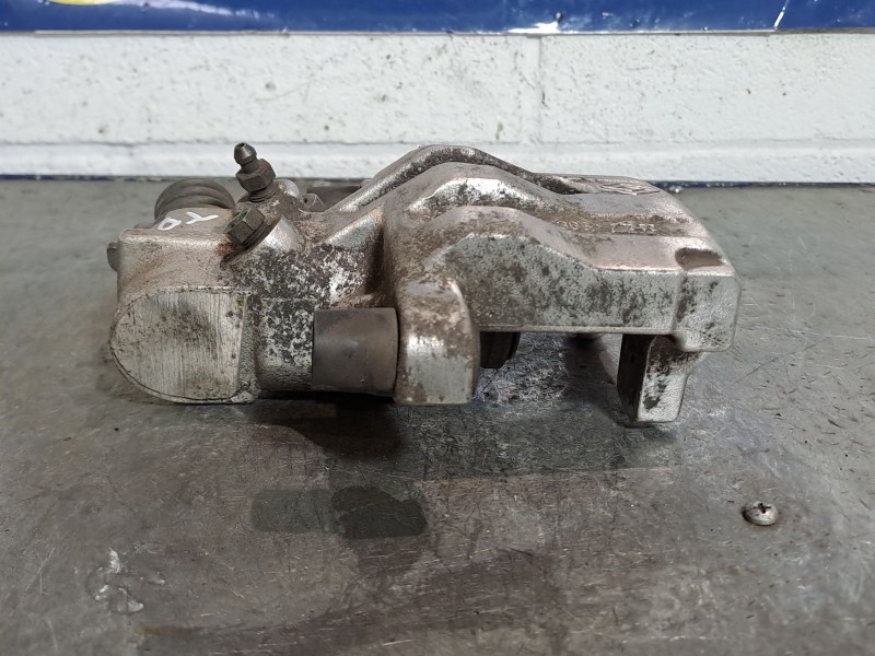 Recambio de pinza freno trasera derecha para renault laguna ii (bg0) 1.8 referencia OEM IAM   