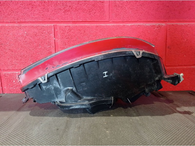 Recambio de faro izquierdo para fiat punto berlina (188) 1.2 16v elx | 08.99 - 12.01 1.2 16v elx | 08.99 - 12.01 referencia OEM 
