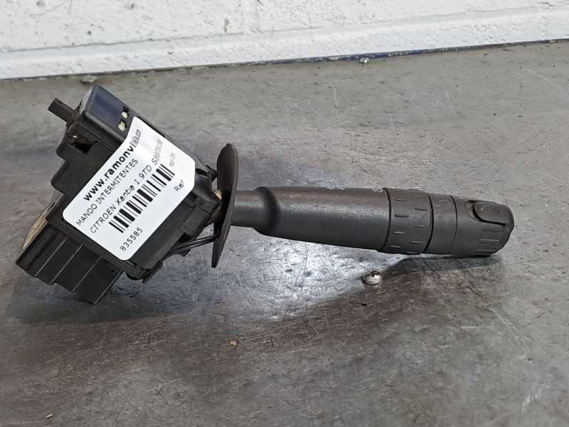 Recambio de mando intermitentes para citroen xantia 1.9td sensation referencia OEM IAM   