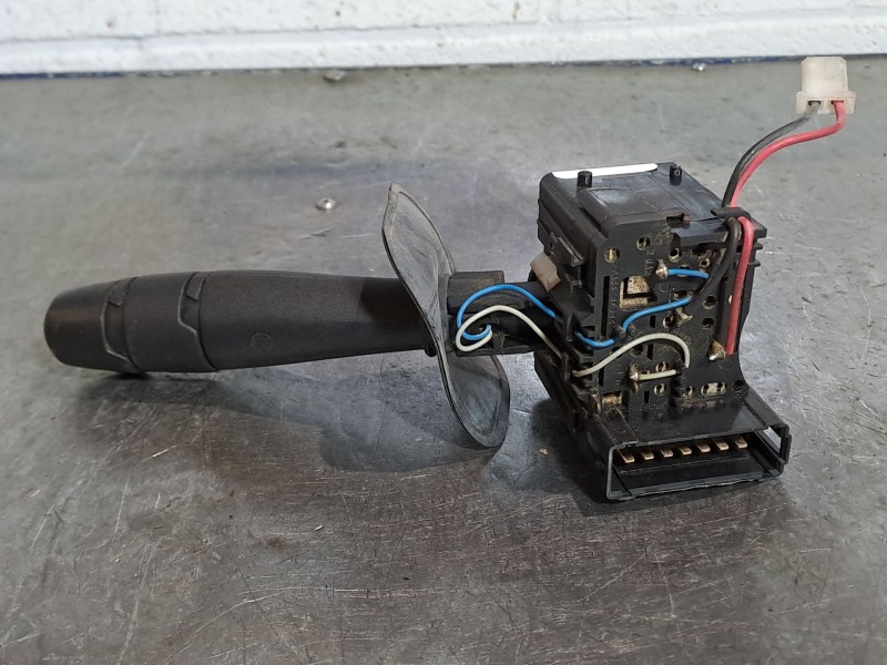 Recambio de mando intermitentes para renault kangoo (f/kc0) 1.9 dci diesel cat referencia OEM IAM   